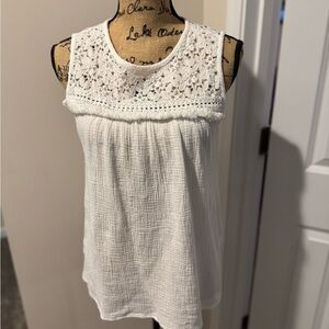 Max Studio Cream Lace Detail Sleeveless Blouse
